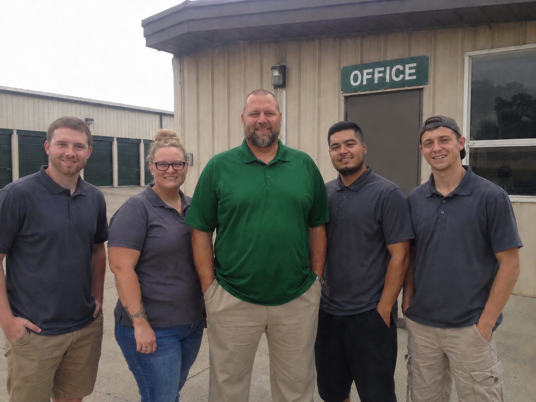 Pest control professionals in Lake Elsinore, CA